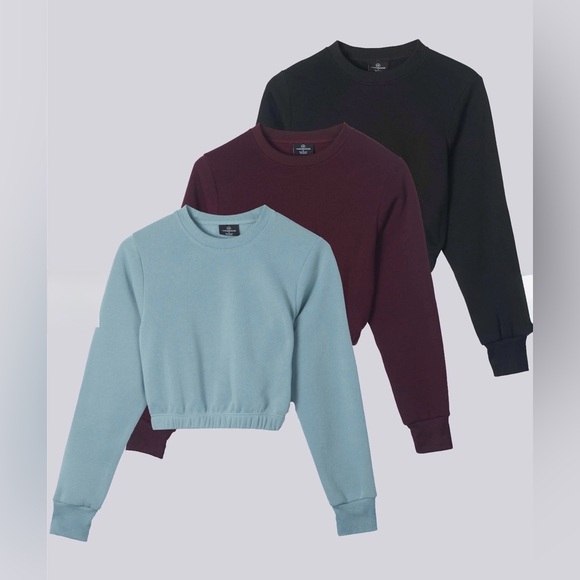 Essentials Tops - Essentials 3 PACK: WOMEN'S FLEECE CROPPED SWEATSHIRTS Size 1X - NEW